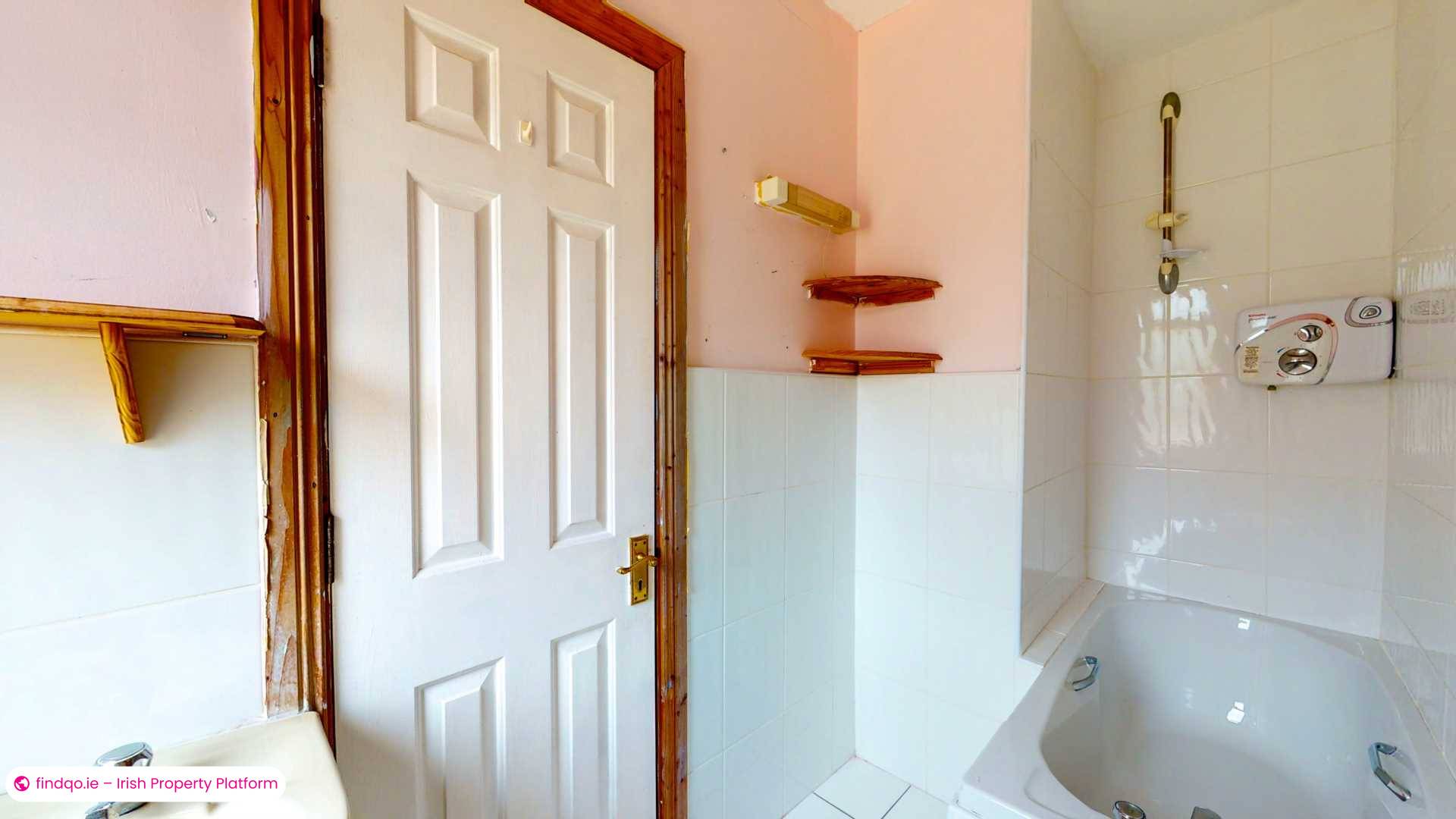 Detached house for Sale in Dublin 18