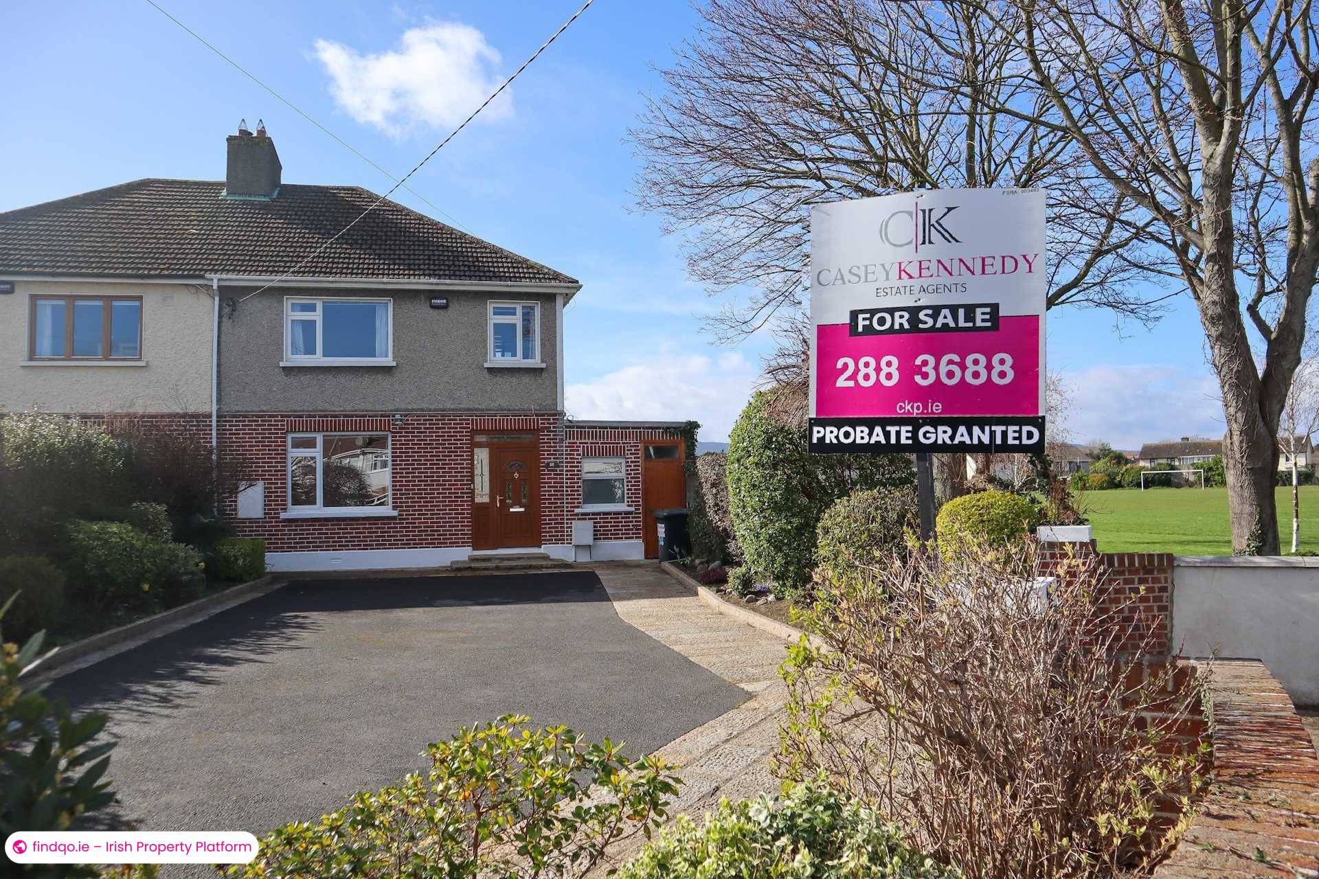 Semi-detached house for Sale in Dublin 14