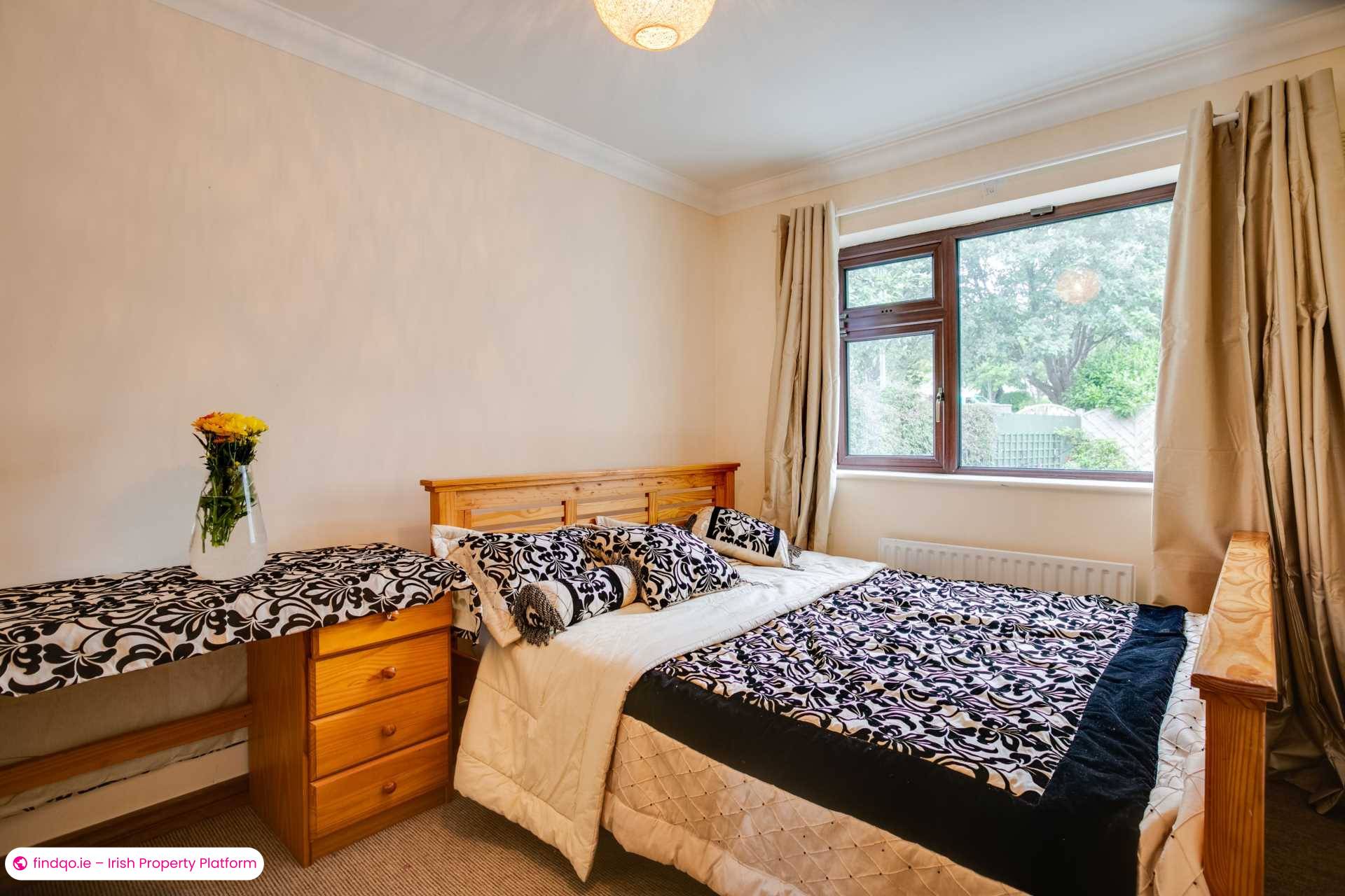 Detached house for Sale in Dublin 18