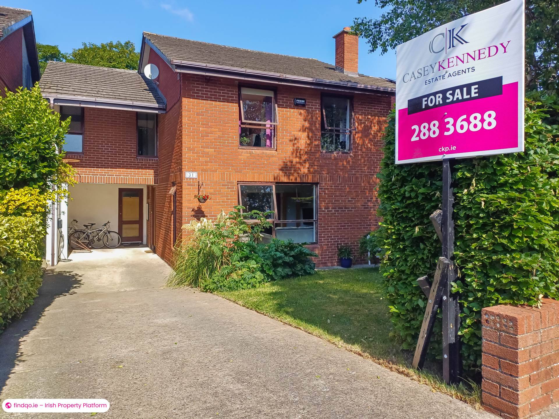 Detached house for Sale in Stillorgan, Dublin (County)