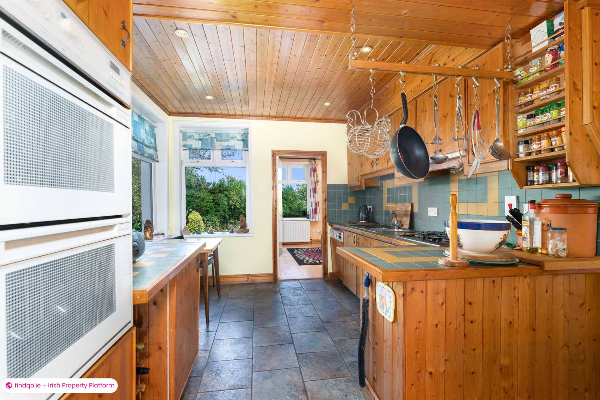 Semi-detached house for Sale in Dun Laoghaire, Dublin (County)