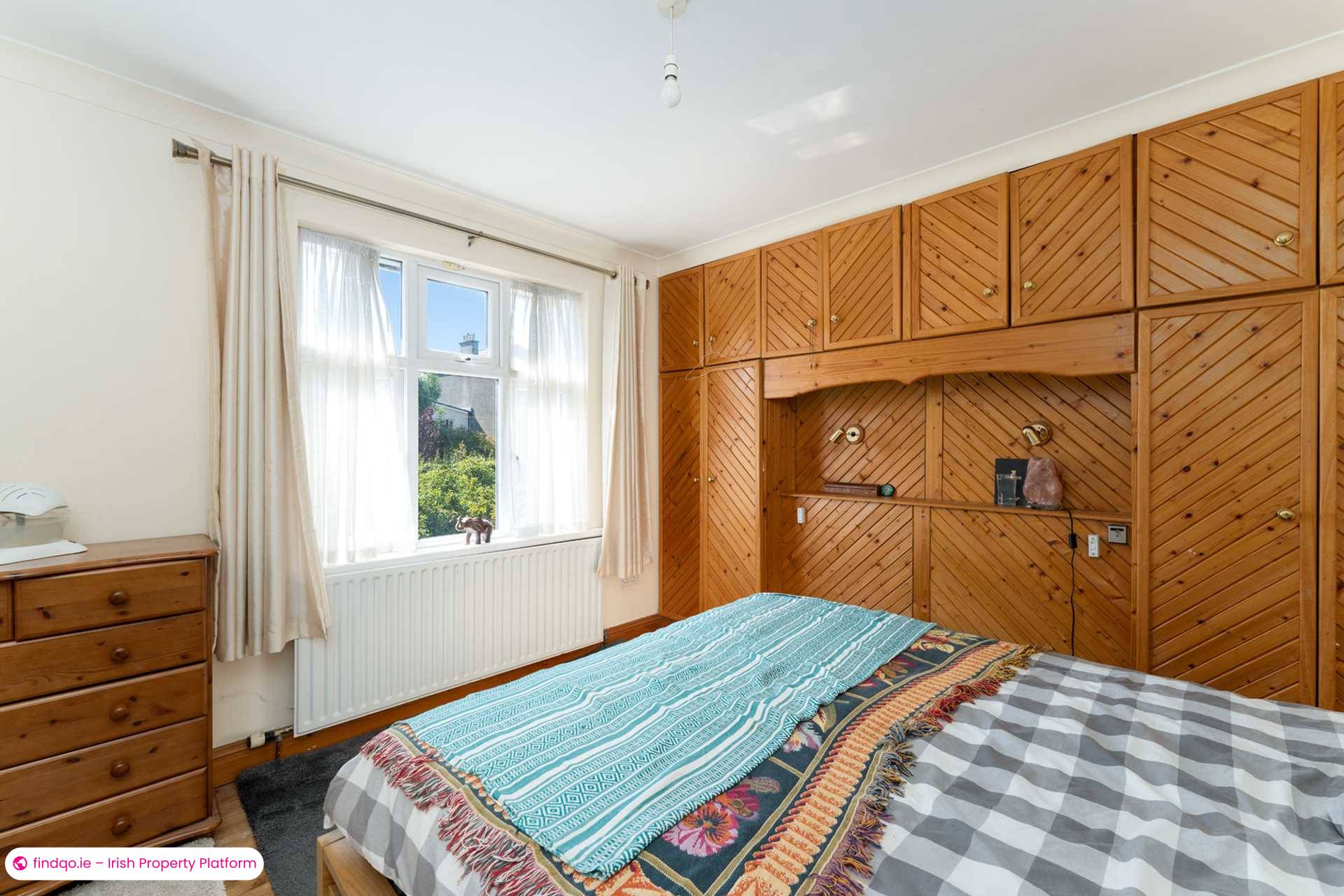 Semi-detached house for Sale in Dun Laoghaire, Dublin (County)
