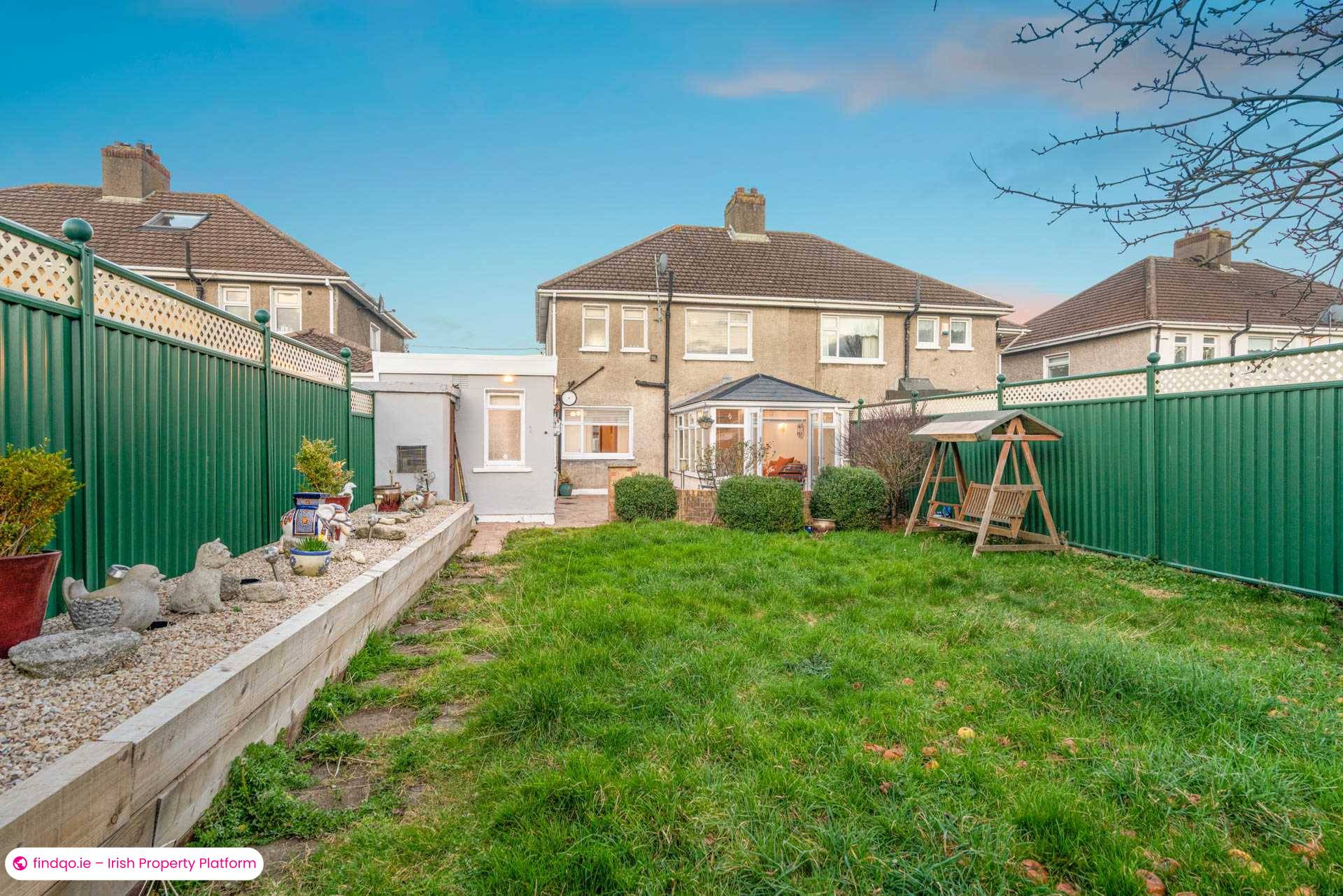 Semi-detached house for Sale in Dublin 12