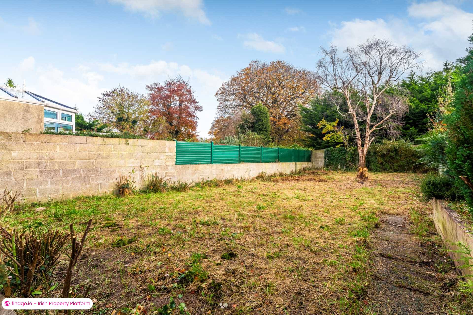 Semi-detached house for Sale in Dublin 16