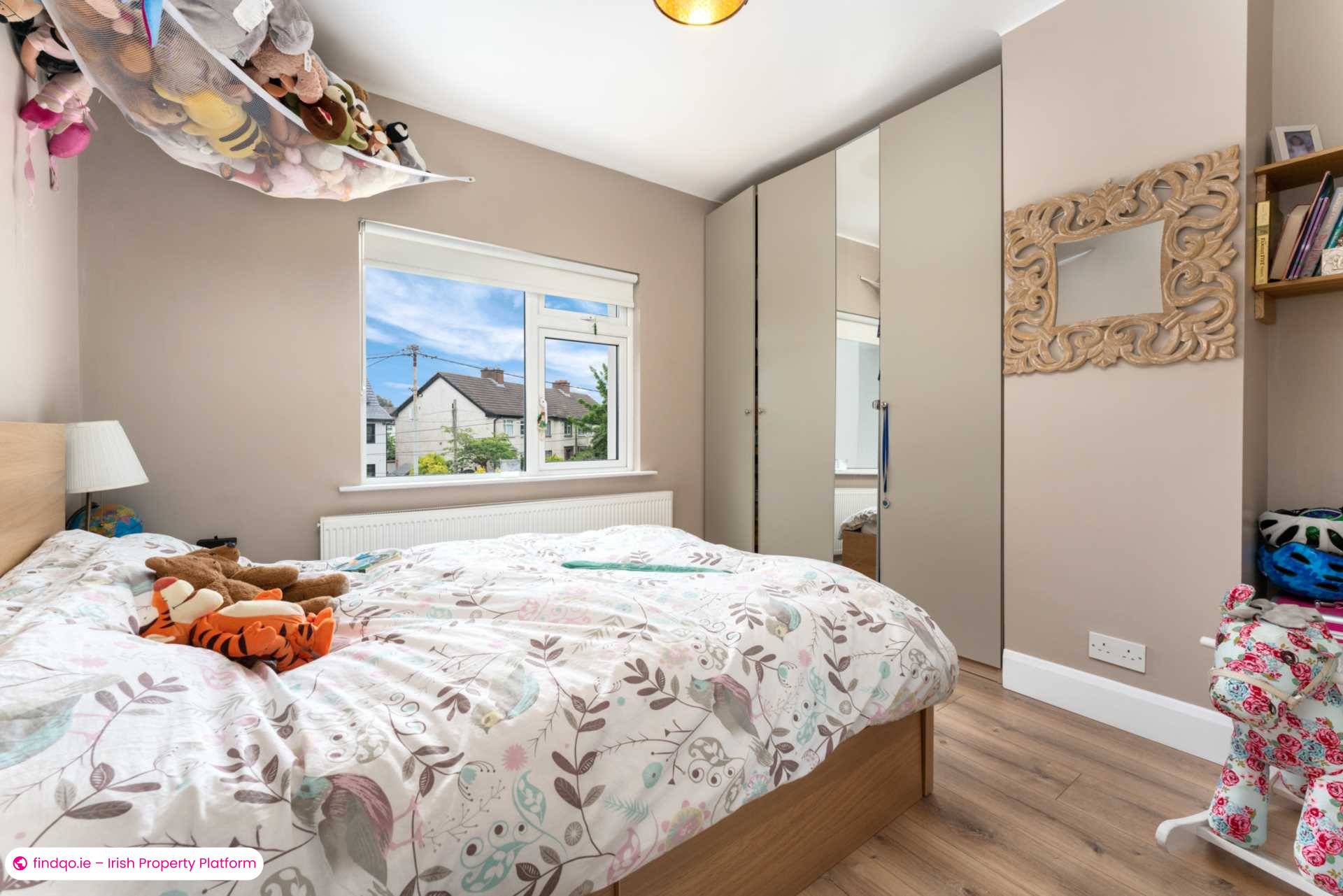 End of terrace house for Sale in Dublin 14