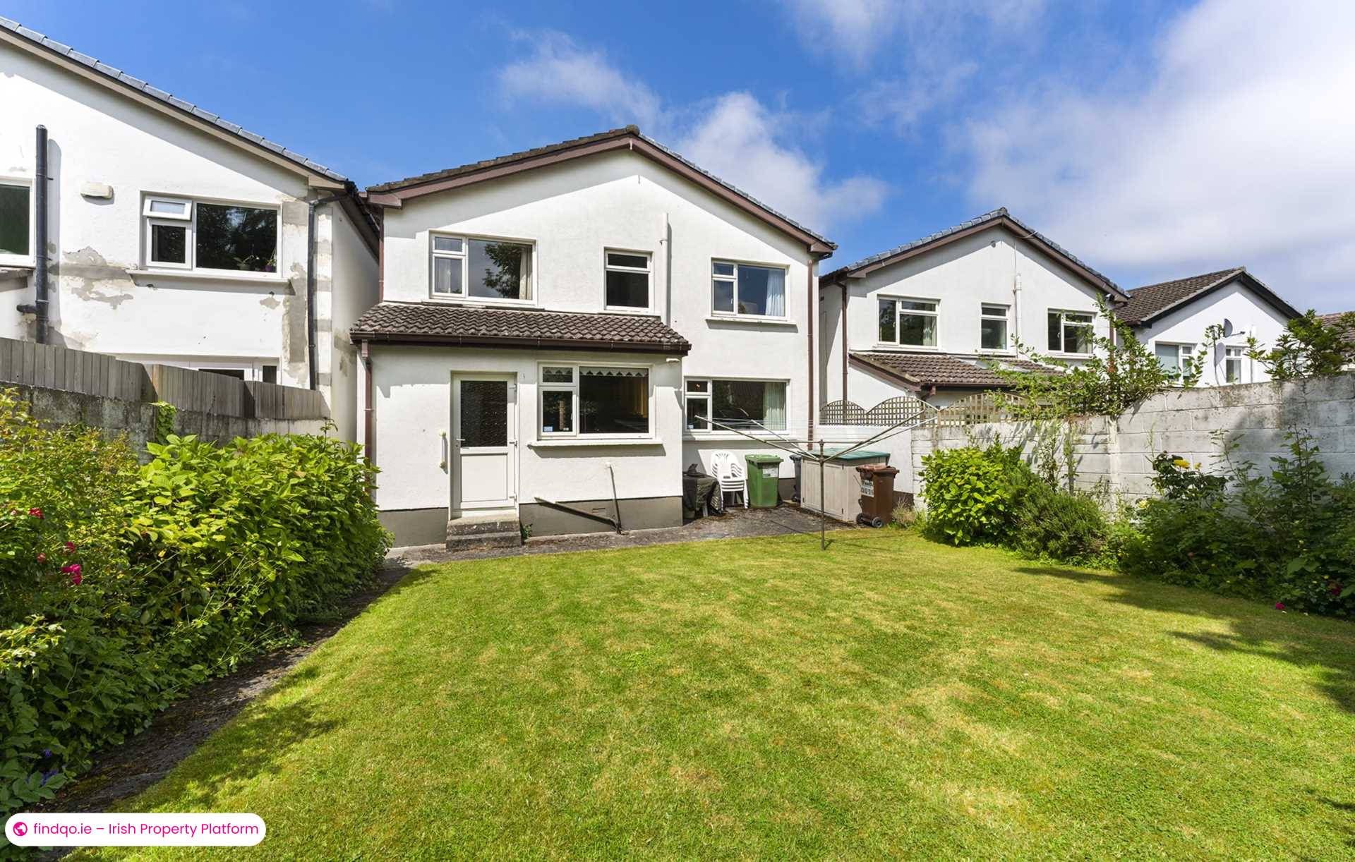 Detached house for Sale in Stillorgan, Dublin (County)