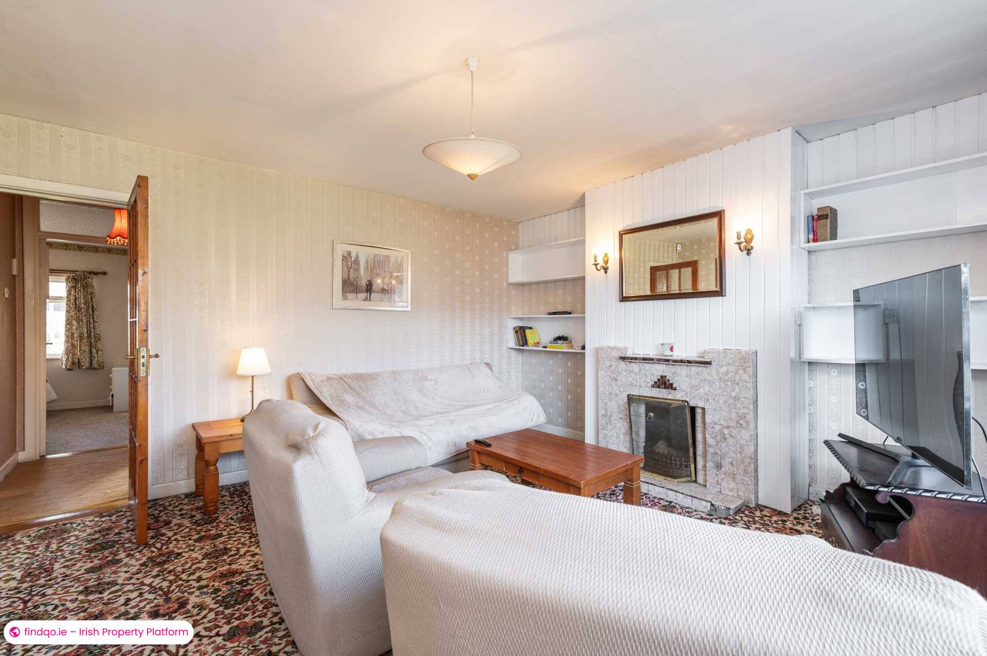 Semi-detached house for Sale in Dublin 12