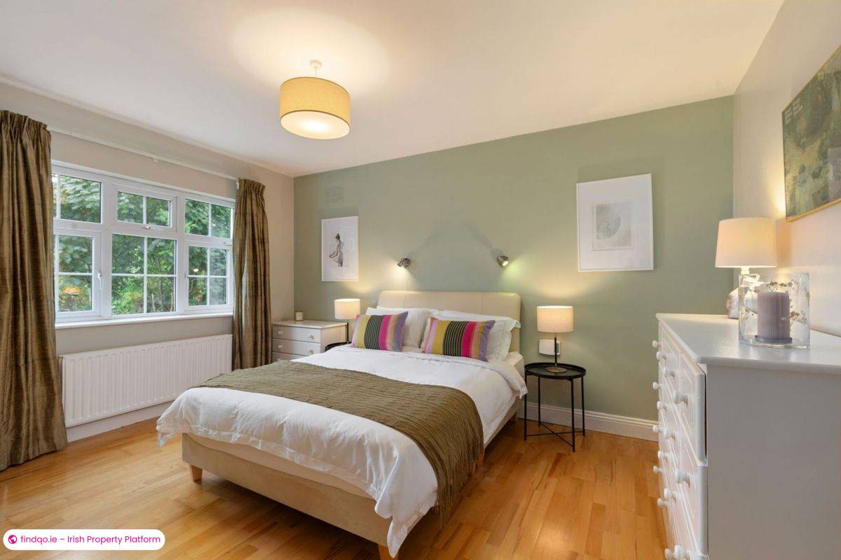 Detached house for Sale in Glenageary, Dublin (County)
