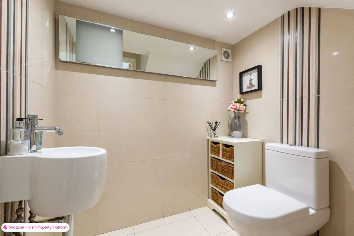 Detached house for Sale in Dublin 18