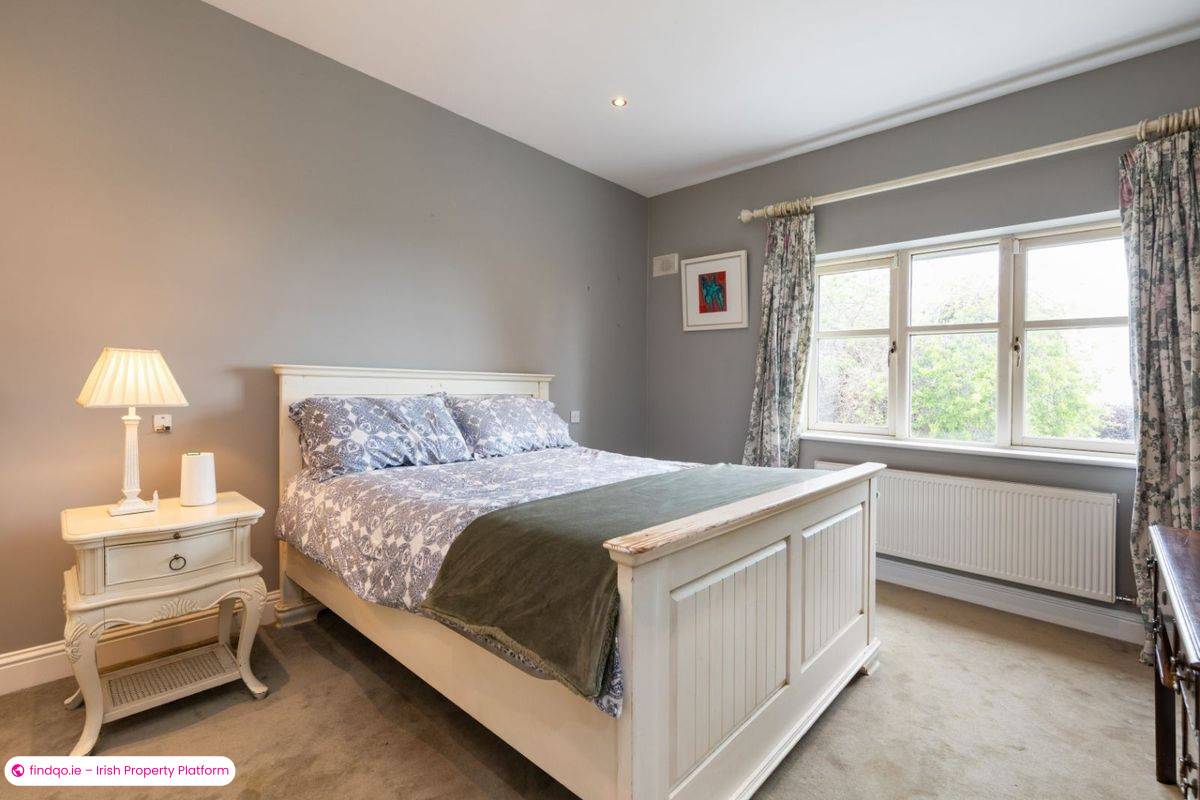 Detached house for Sale in Dublin 18