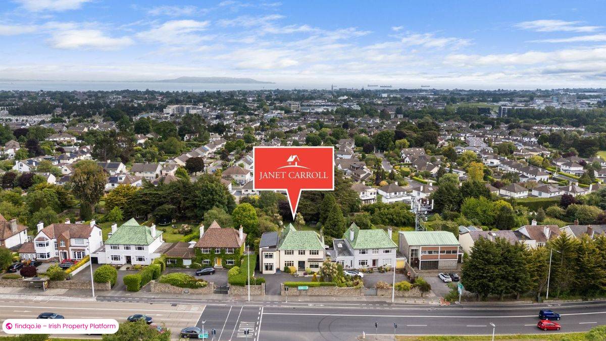Detached house for Sale in Dublin 18
