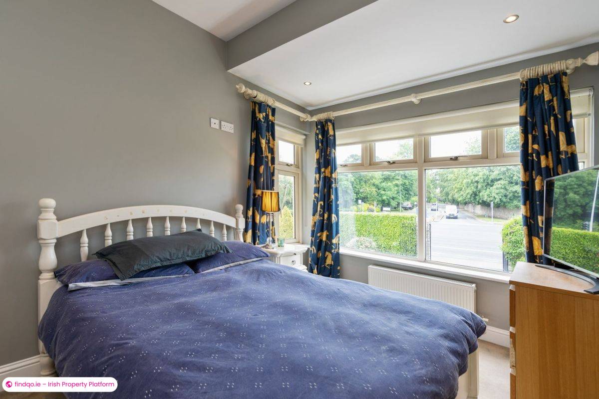 Detached house for Sale in Dublin 18