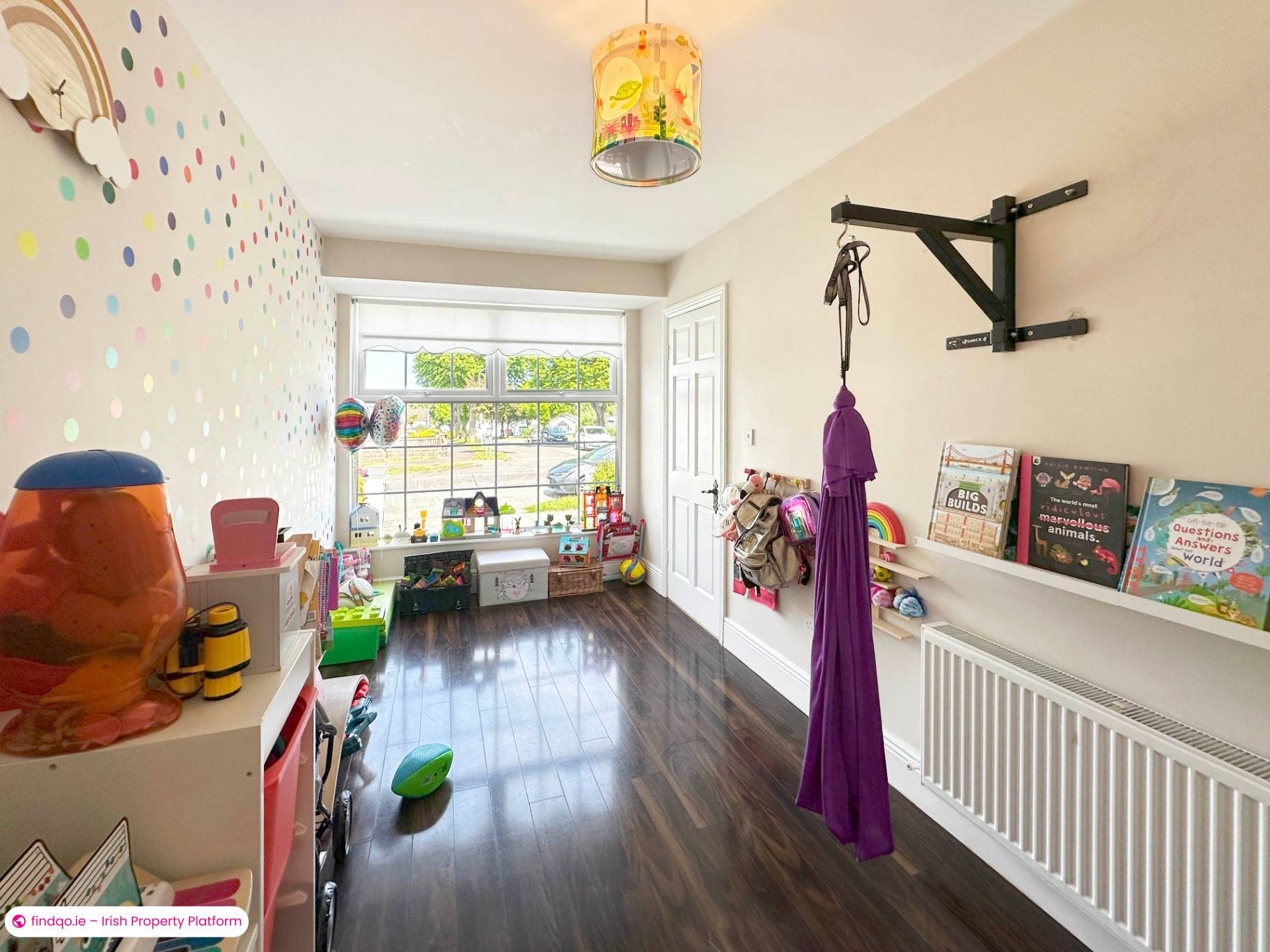 End of terrace house for Sale in Dublin 24