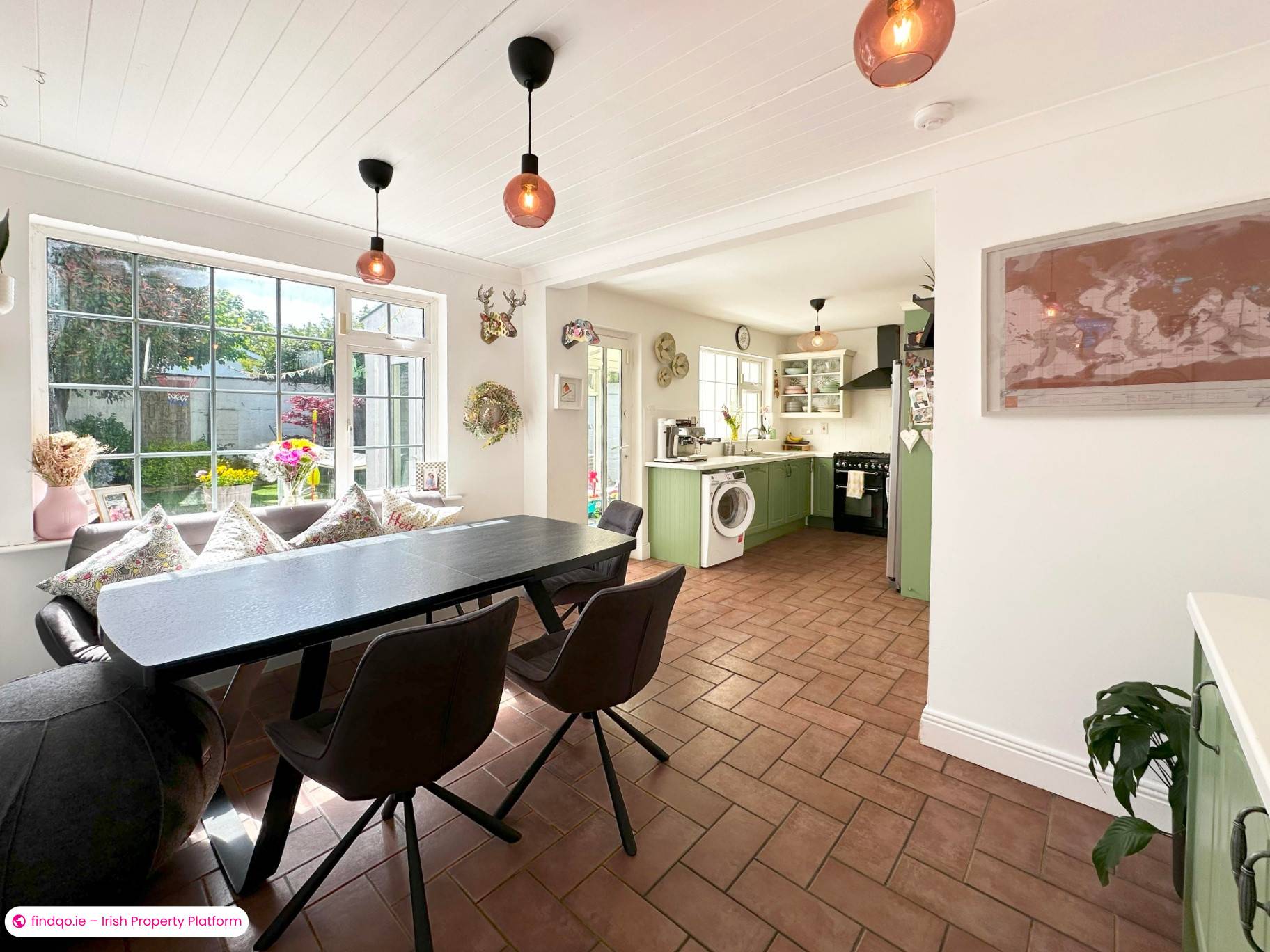 End of terrace house for Sale in Dublin 24