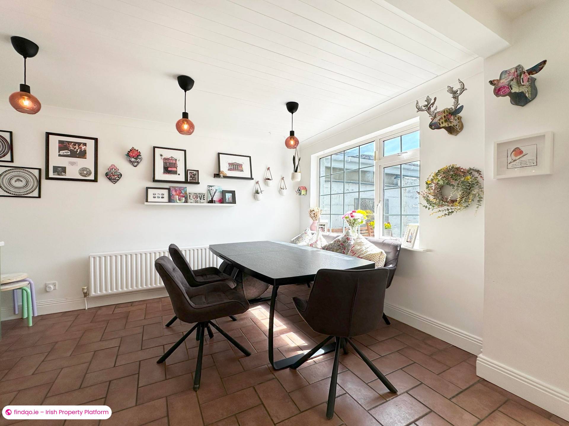 End of terrace house for Sale in Dublin 24