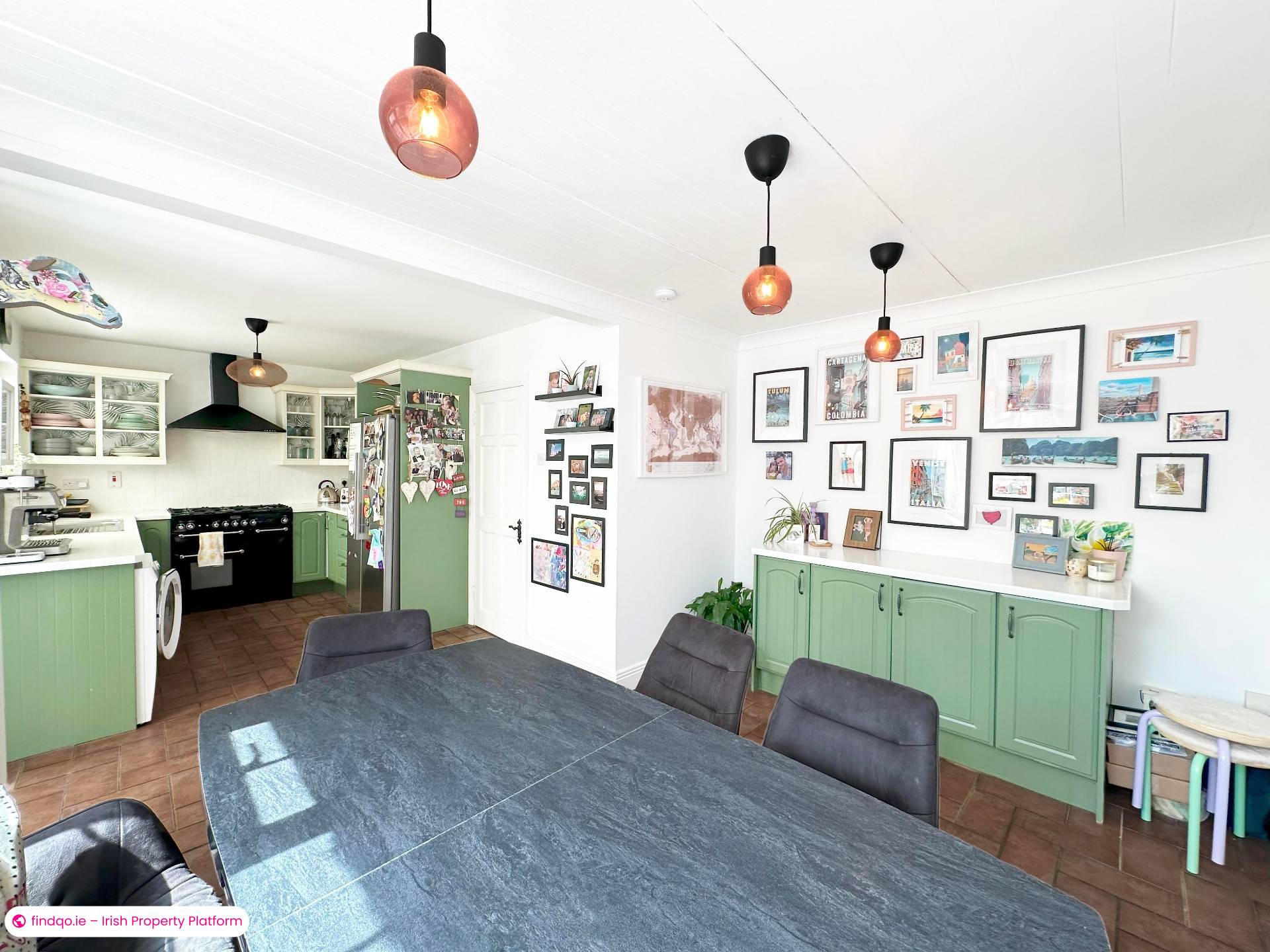 End of terrace house for Sale in Dublin 24