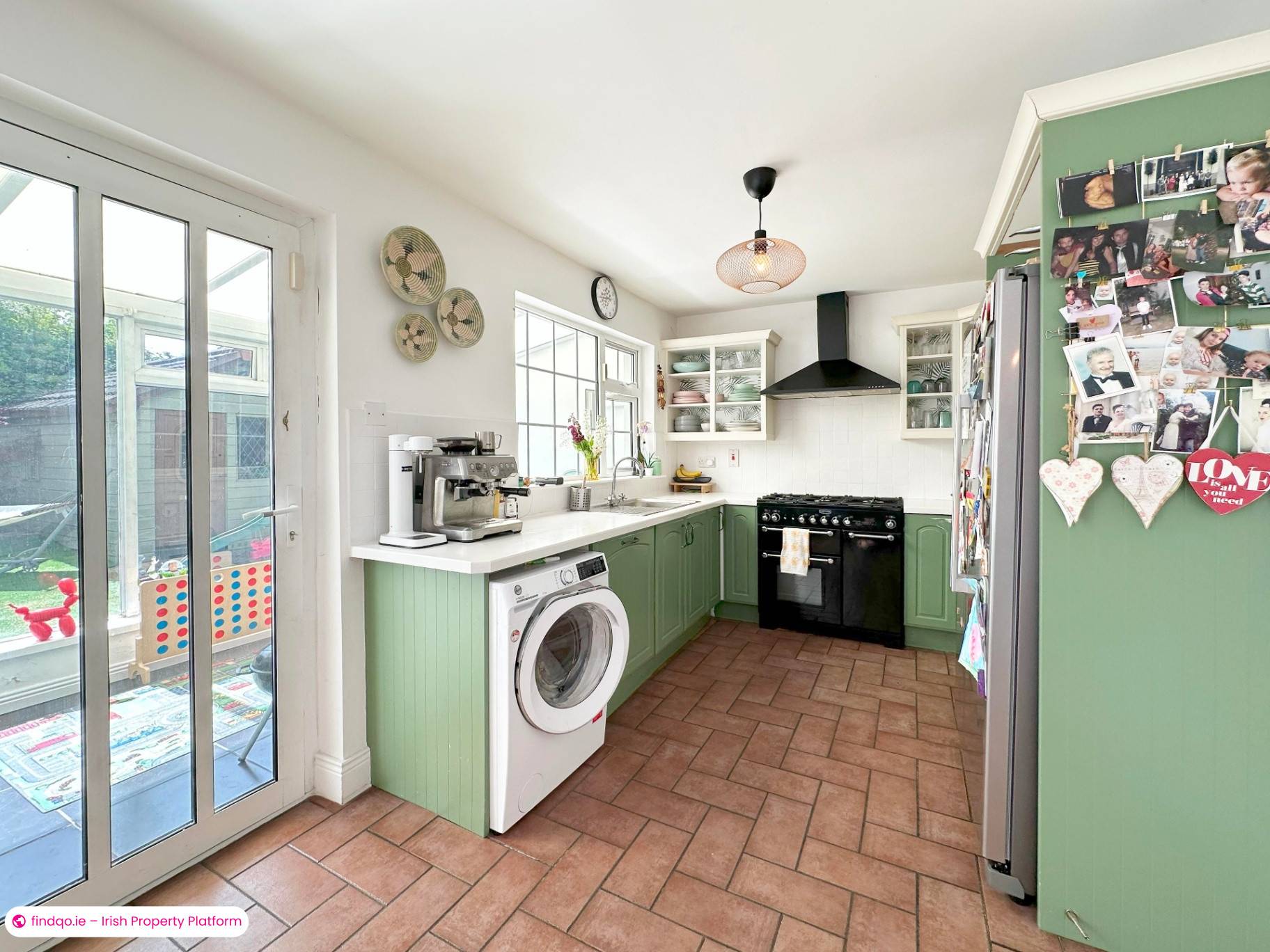 End of terrace house for Sale in Dublin 24