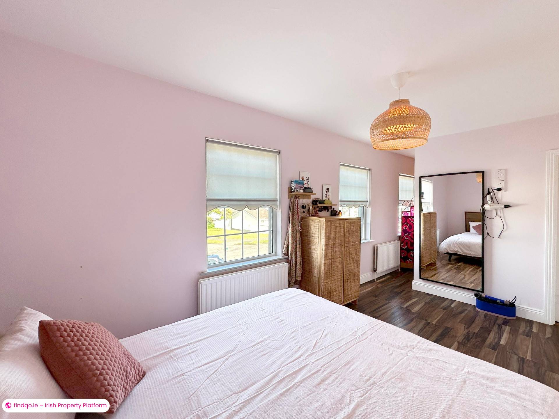 End of terrace house for Sale in Dublin 24