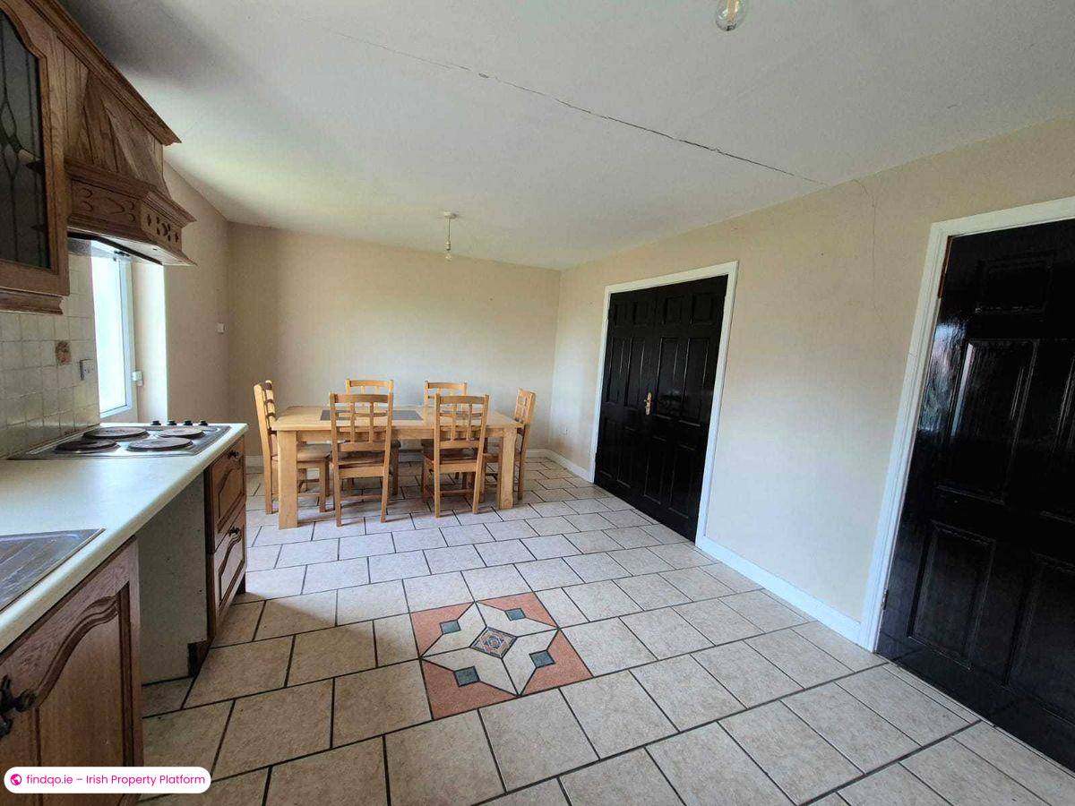 Semi-detached house for Sale in Mullingar, Westmeath