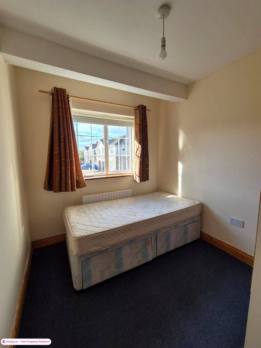 Buy 3 Bed 2 Bath Semi detached Home with Garden in Mullingar