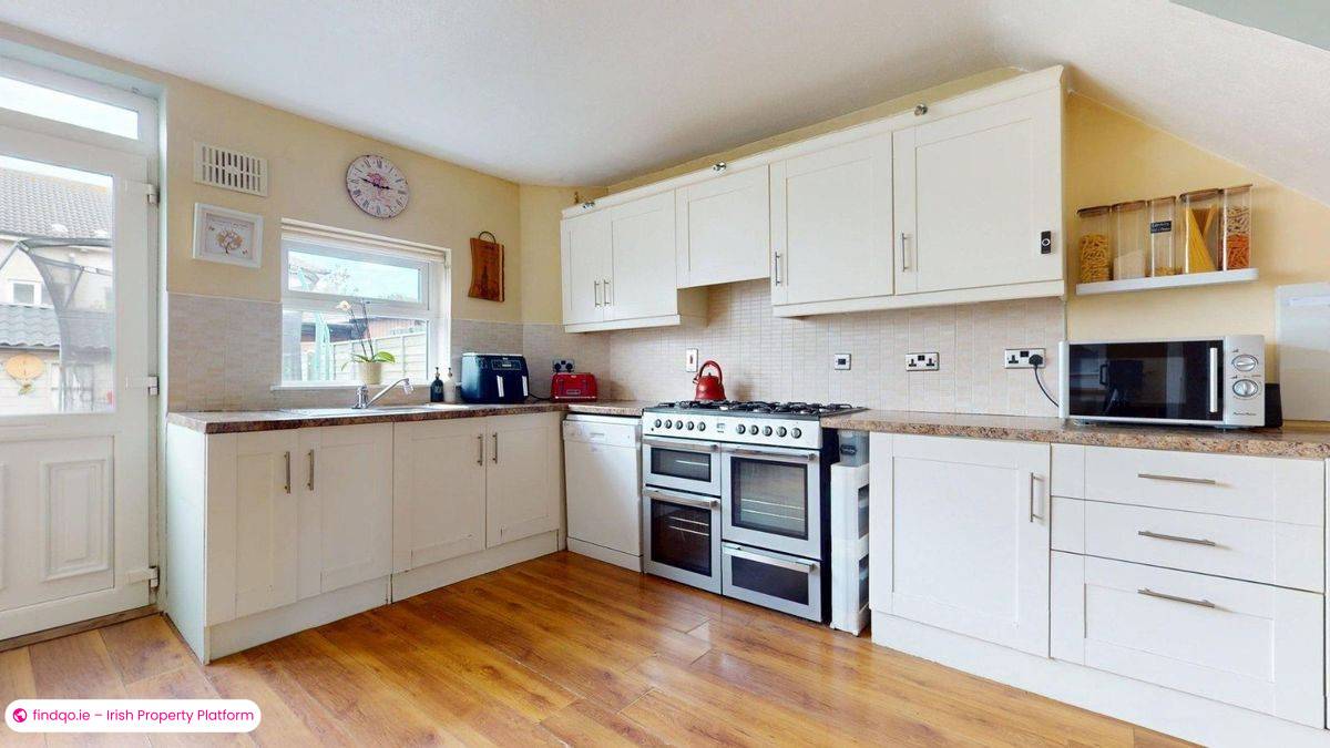 Terraced house for Sale in Dublin 13
