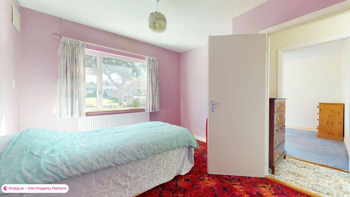 4 Bedroom Detached House for Sale in Sutton Dublin