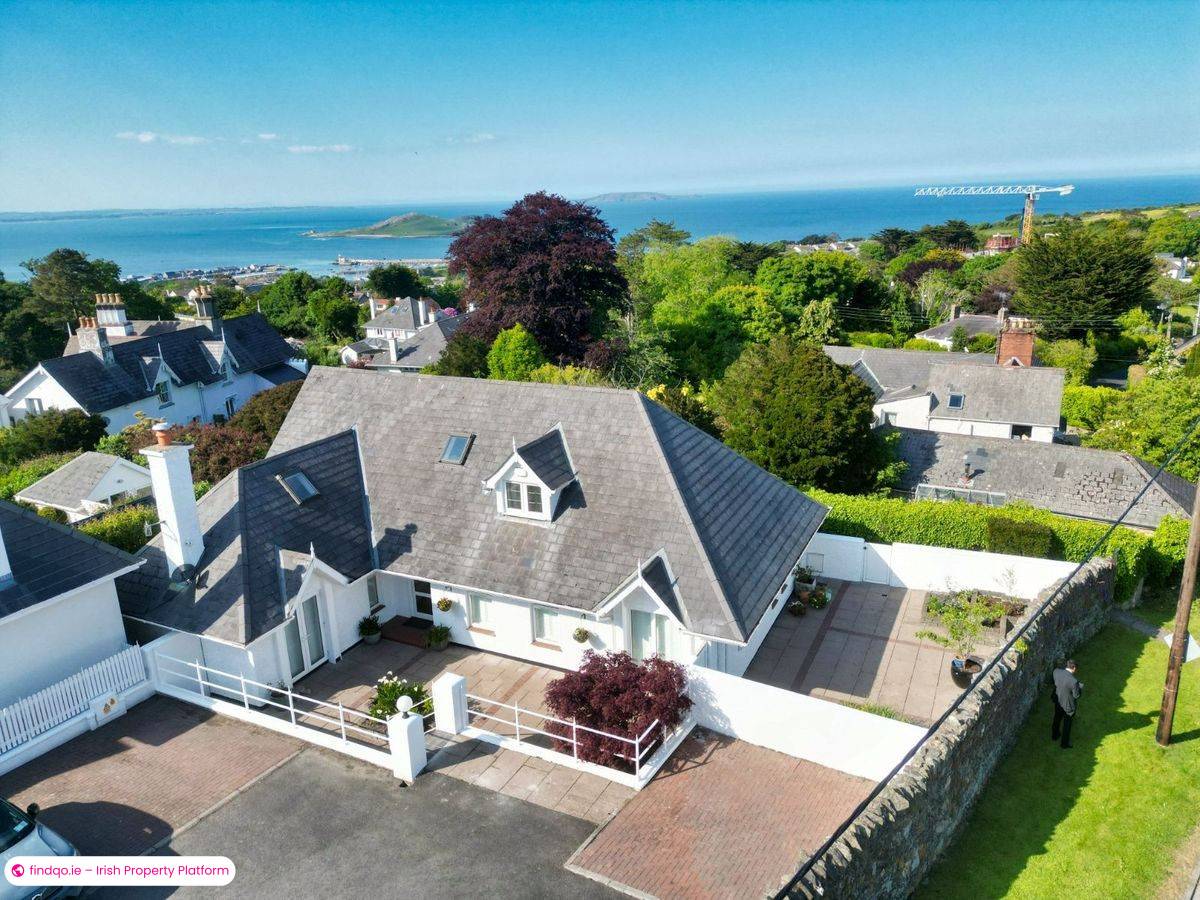 Detached house for Sale in Howth, Dublin (County)