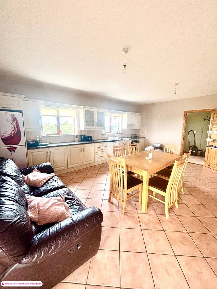 Detached house for Sale in Ballina, Mayo