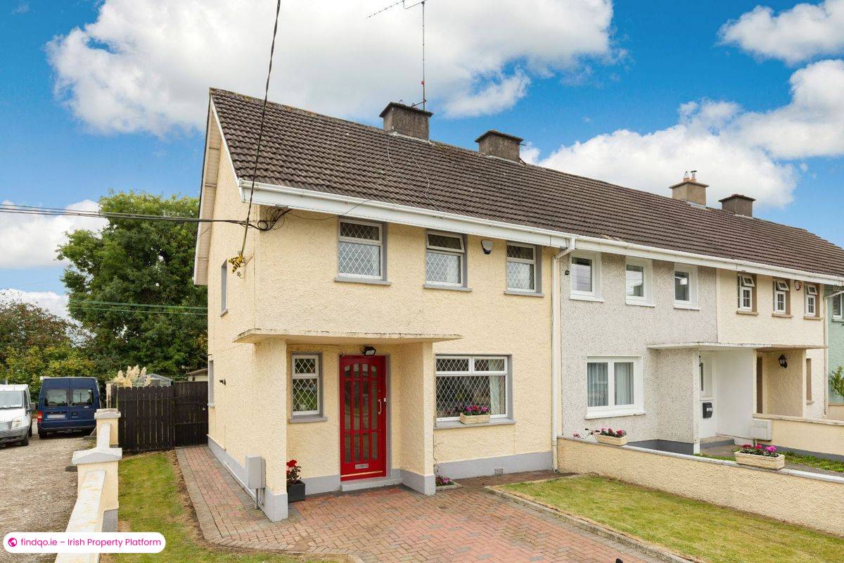 Semi-detached house for Sale in Navan, Meath