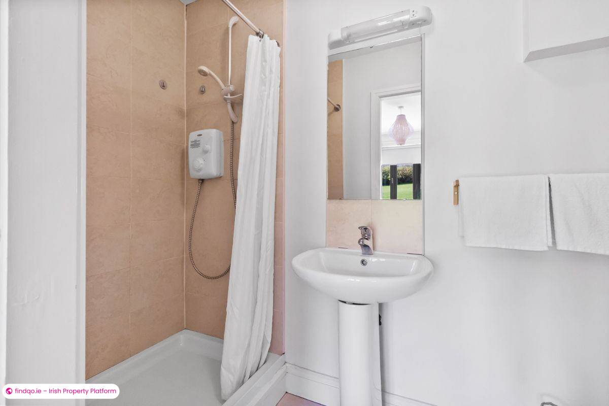 Buy a 4 Bed 4 Bath Terraced House in Glanmire Cork with Parking and Cable