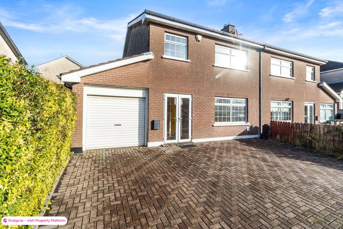 Semi-detached house for Sale in Glanmire, Cork, T45 DX85
