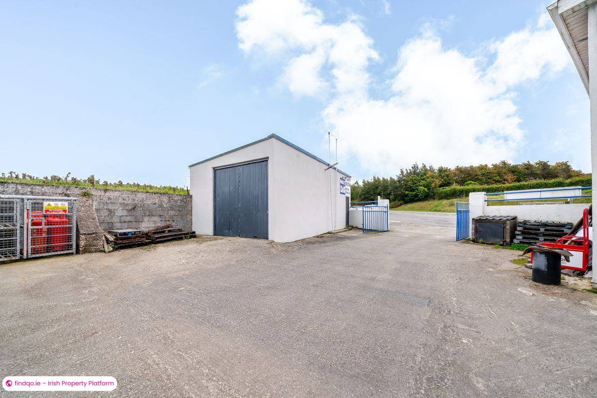 Retail Unit for Sale in Inver, Mayo