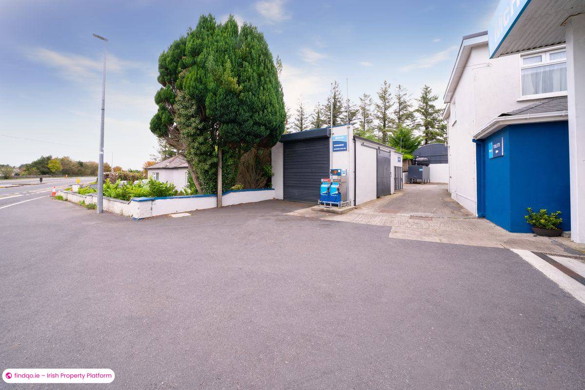 Retail Unit for Sale in Inver, Mayo