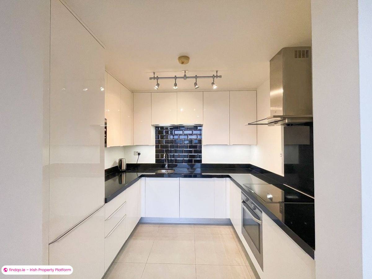 3 Bedroom Apartment for Rent in Stillorgan, Dublin (County)