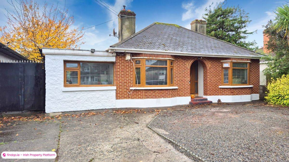 Detached house for Sale in Dublin 5