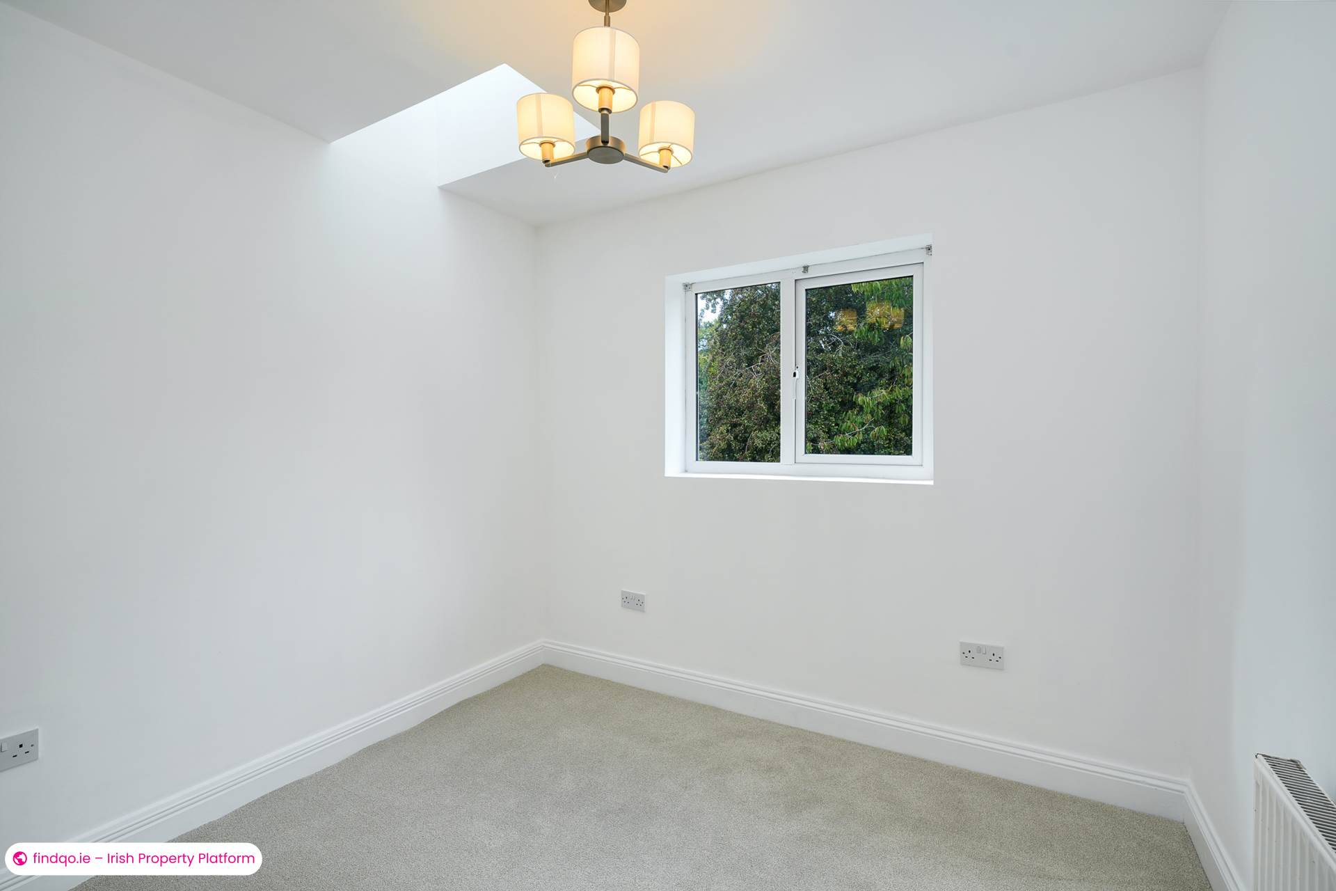 Detached house for Sale in Shankill, Antrim