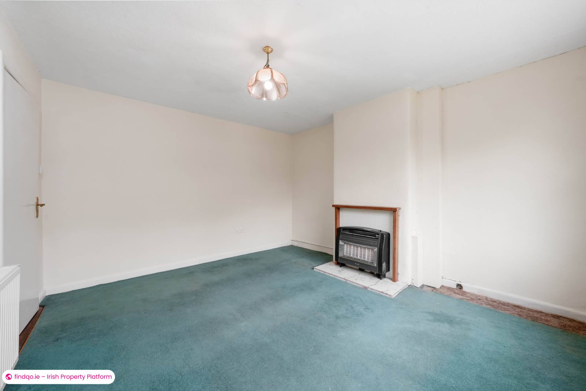 Semi-detached house for Sale in Stillorgan, Dublin (County)