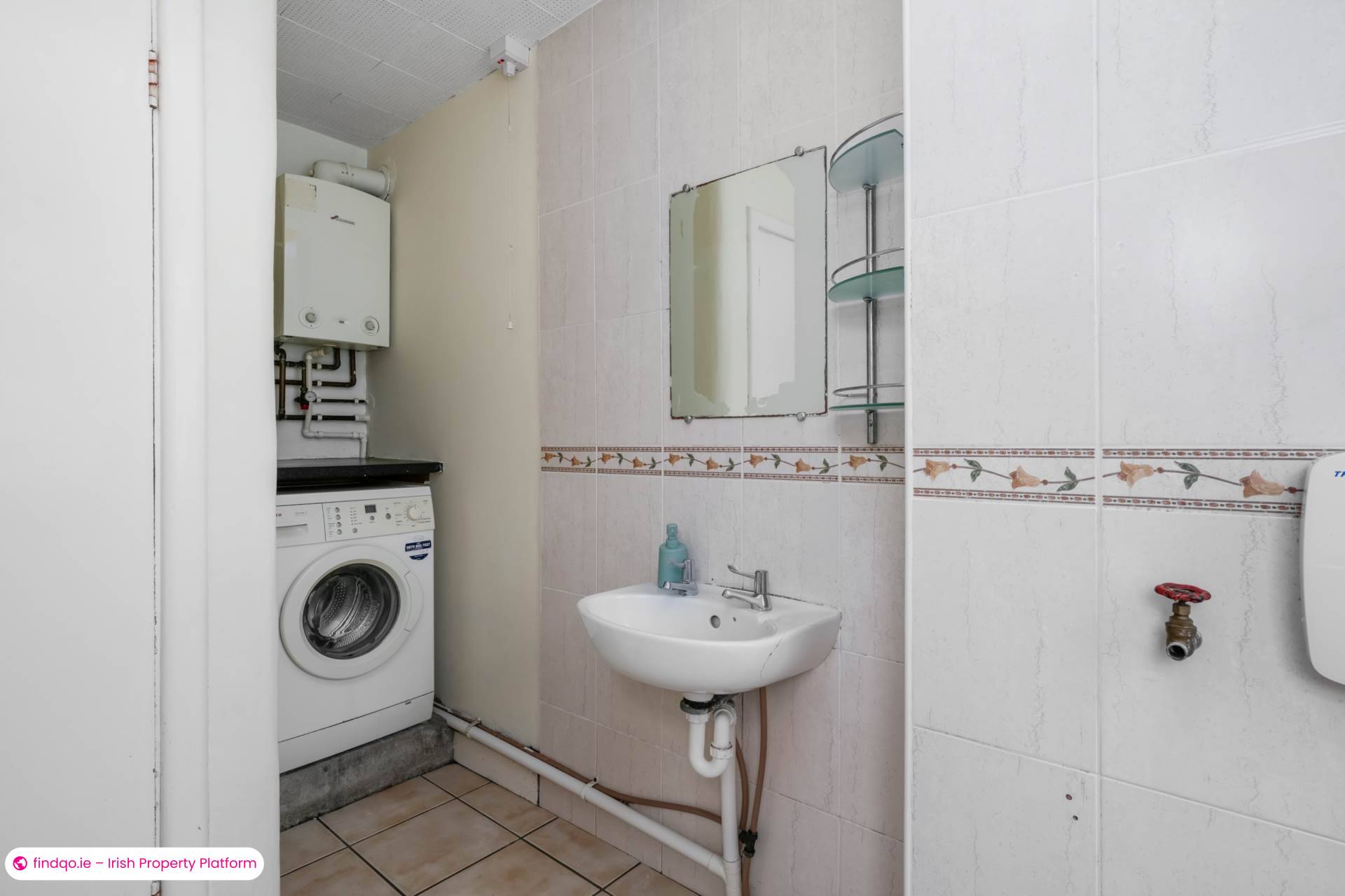 Semi-detached house for Sale in Stillorgan, Dublin (County)