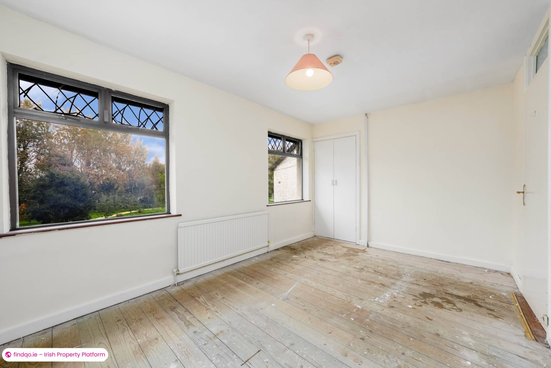 Semi-detached house for Sale in Stillorgan, Dublin (County)
