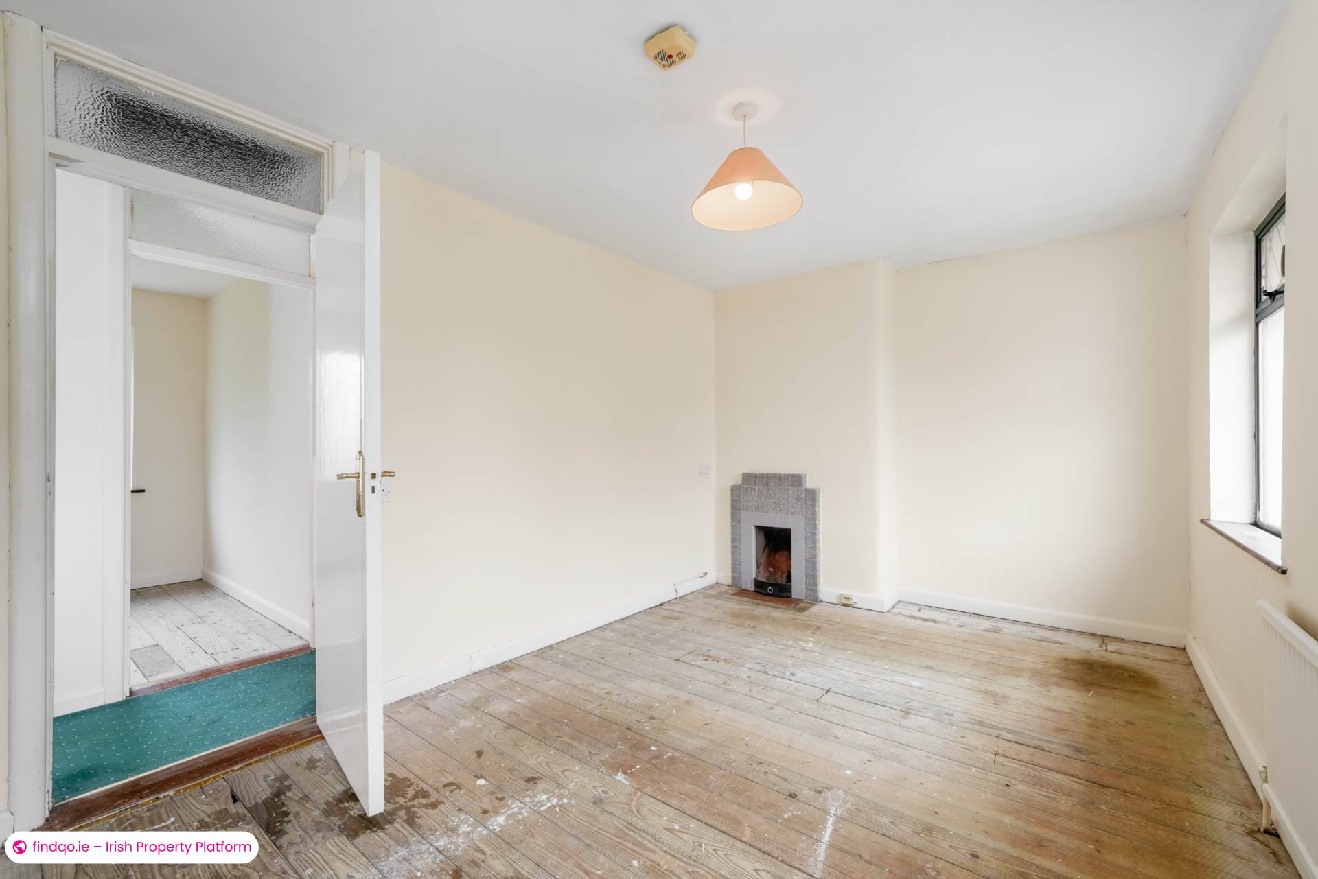 Semi-detached house for Sale in Stillorgan, Dublin (County)