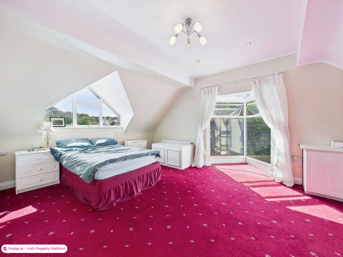 Detached house for Sale in Newtown, Waterford