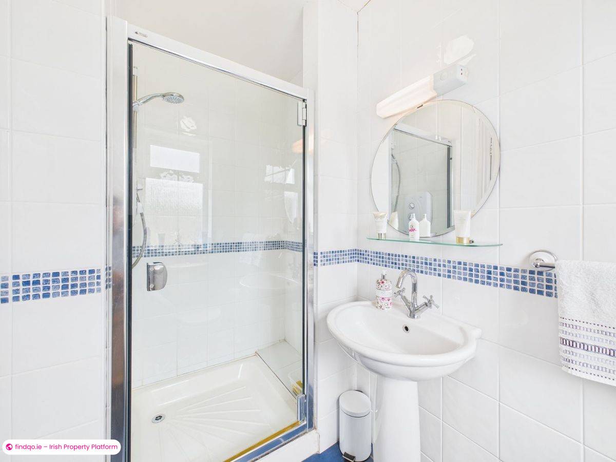 Detached house for Sale in Dunmore East, Waterford, X91 R9V2