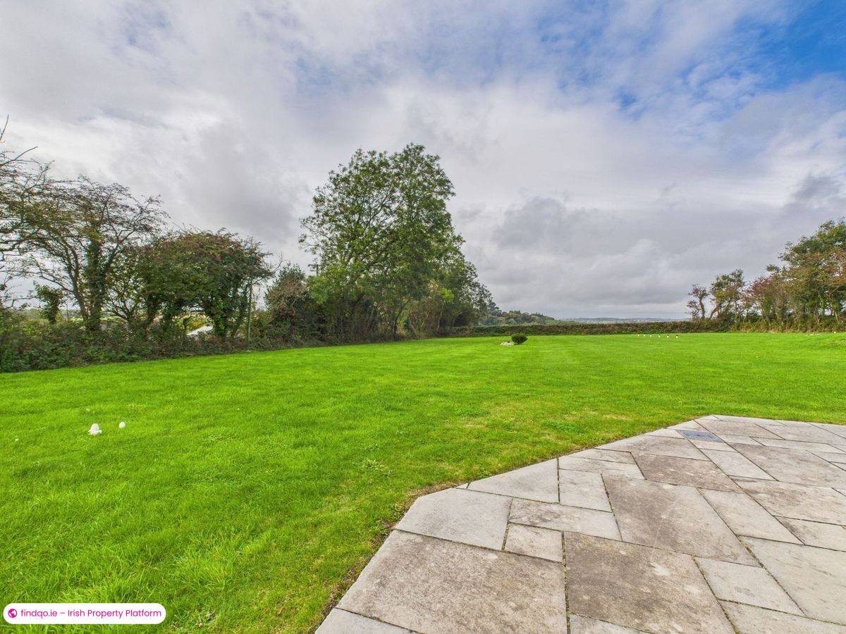 Detached house for Sale in Passage East, Waterford