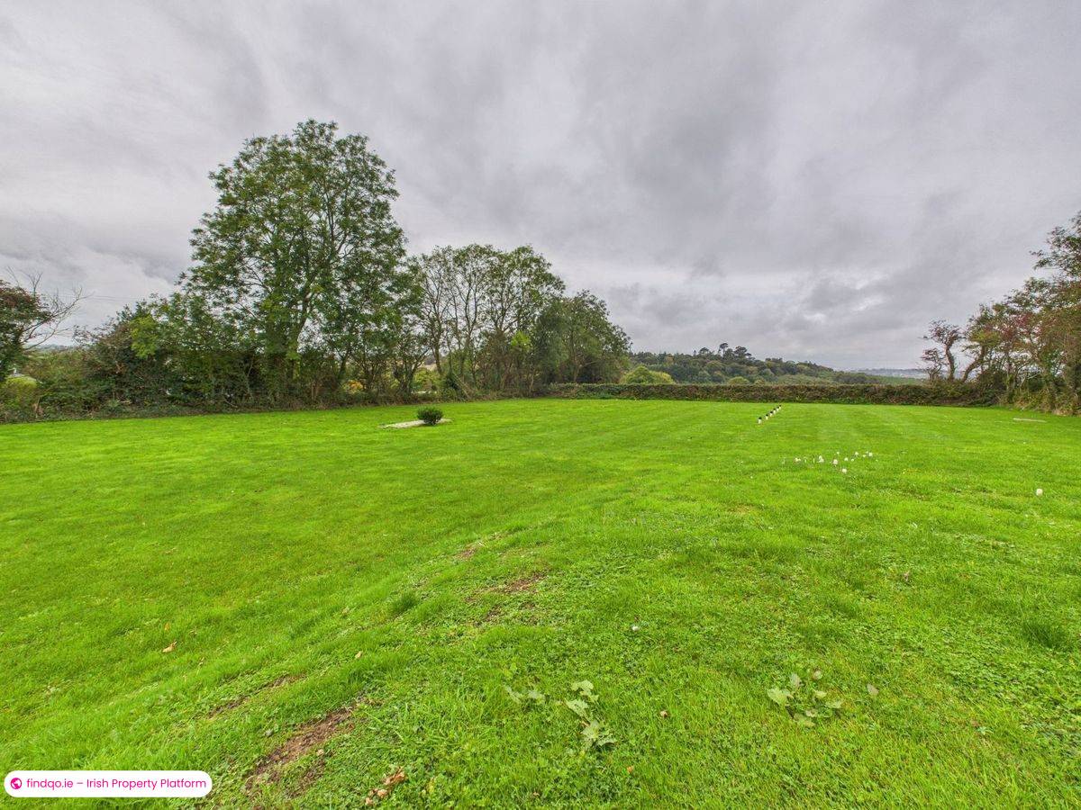 Detached house for Sale in Passage East, Waterford