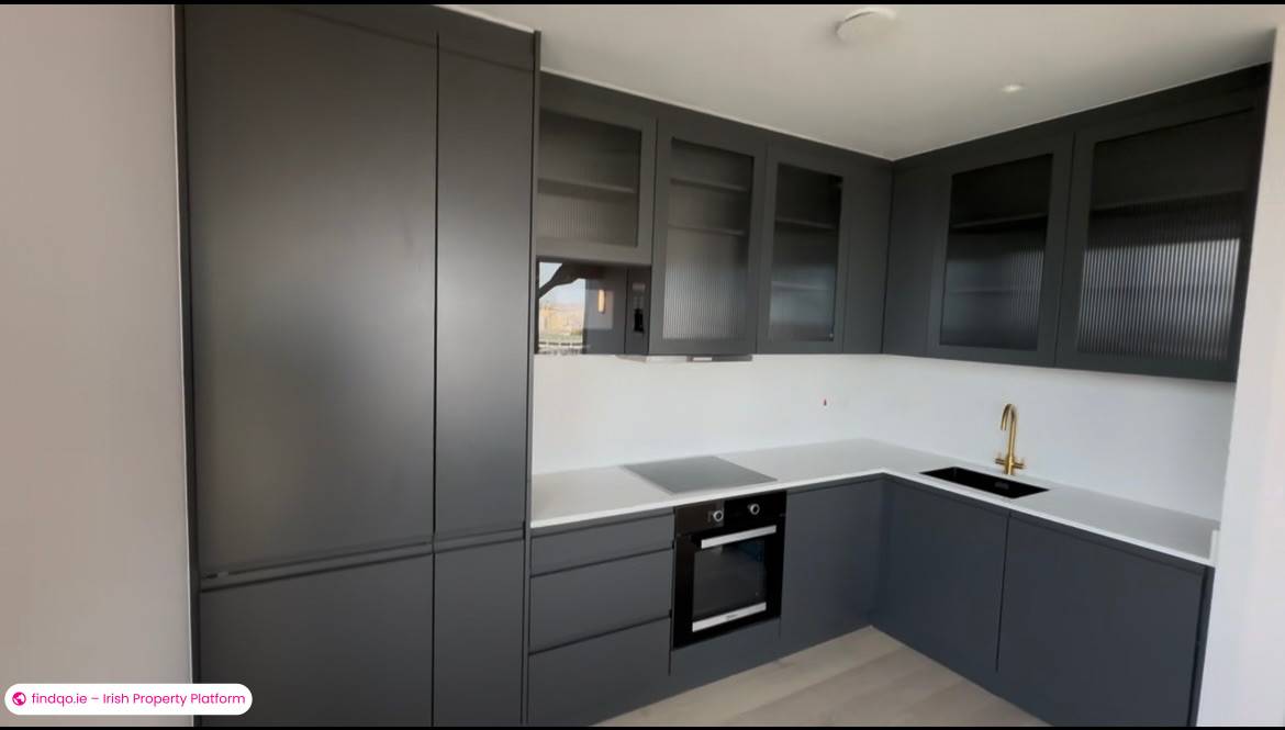 Rent a Chic 1 Bedroom Apartment in Dublin 2 Pet Friendly with Gym Access