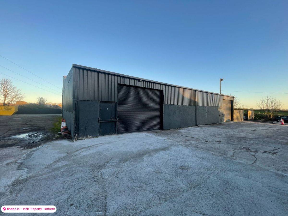 Rent an Industrial Unit in Barnavara Cork