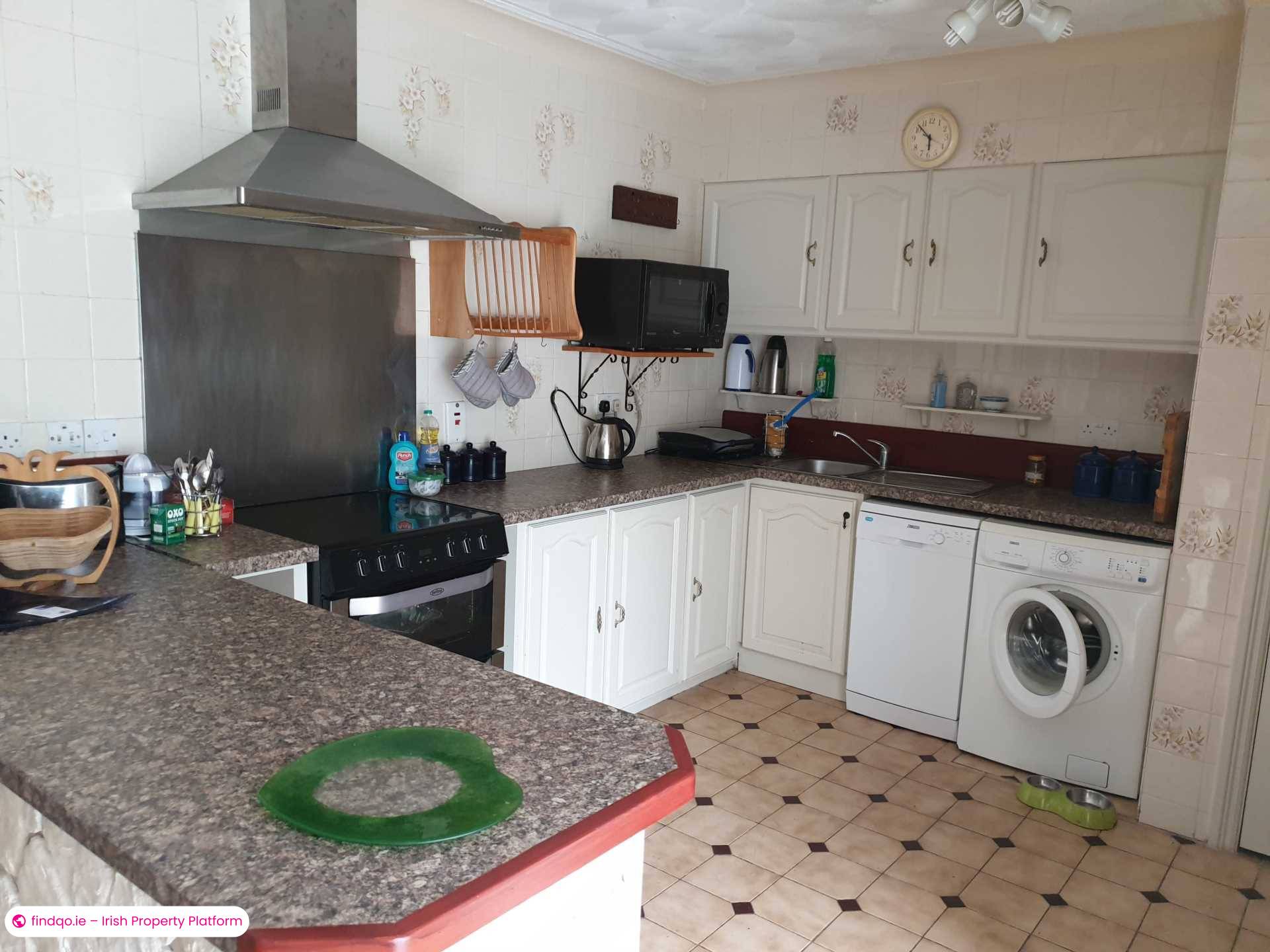 Buy a Charming 2 Bed Detached House in Dingle Kerry