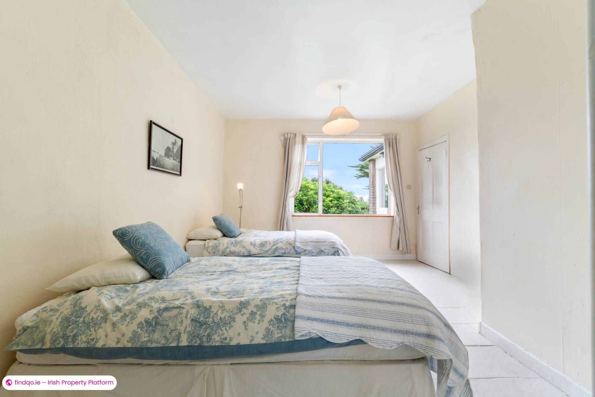 Detached house for Sale in Ballydavid, Galway