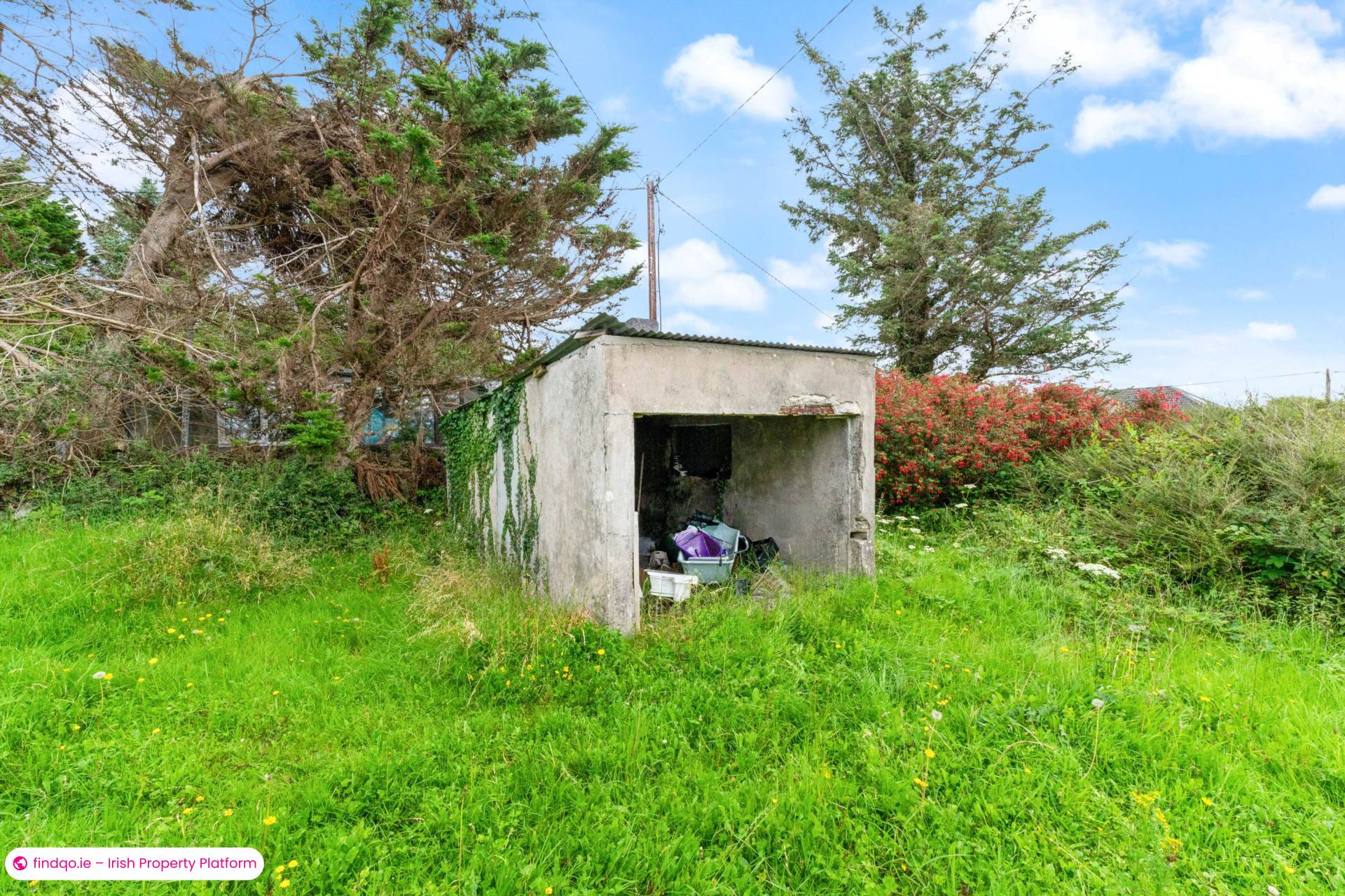 Detached house for Sale in Ballydavid, Galway