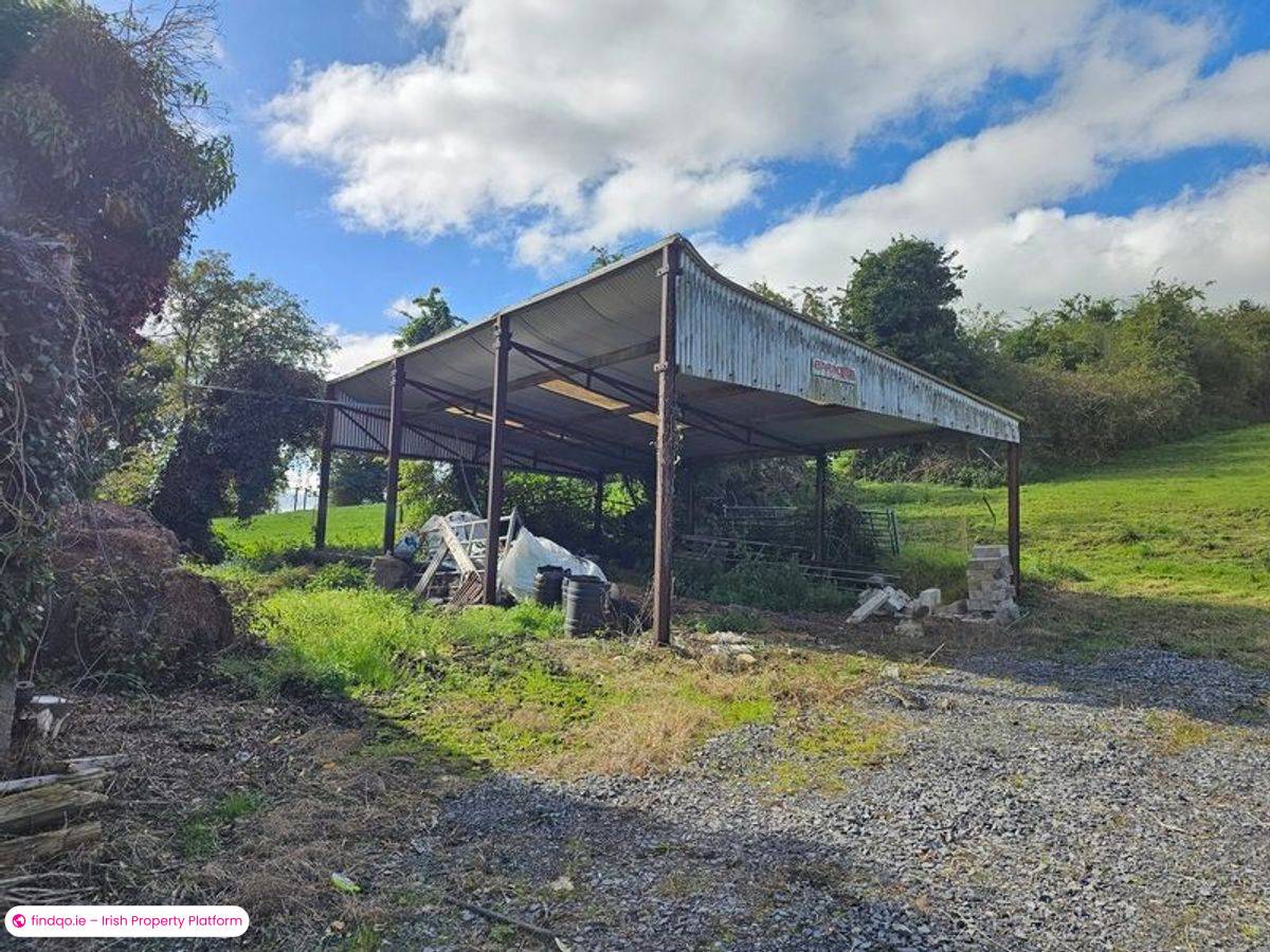 Detached house for Sale in Ballyconnell, Cavan